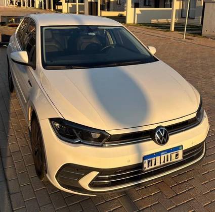 VOLKSWAGEN POLO 1.0 170 TSI HIGHLINE AUTOMÁTICO VOLKSWAGEN POLO 1.0 170 TSI HIGHLINE AUTOMÁTICO